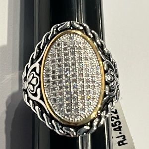 2 Tone Pave Cocktail Ring Sz 8 NWTs.